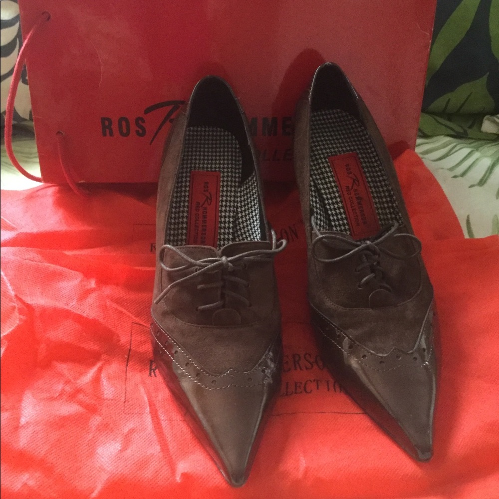 Bronze Suede/patent heel. Ros Hommerson Red Sz 8